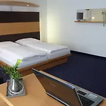 데르 아터만 호텔 4*