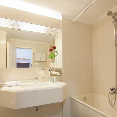 阿施特曼酒店 酒店 4*